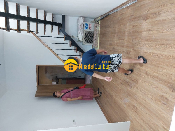 Bán nhà vũ xuân thiều, sài đồng, long biên 42m2, 2t chỉ 1,8 tỷ cần gấp