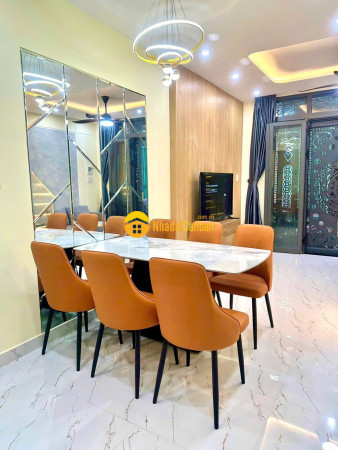 Nhỉnh 5 tỷ sở hữu nhà nguyễn kiệm 36 m2 vuông vắn 4 phòng ngủ hẻm 1 trục 3m