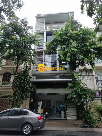 Bán nhà đẹp, trệt, 3 lầu, diện tích 7x20m, giá 22,5 tỷ, đường số 27, kdc an phú hưng, p. tân phong