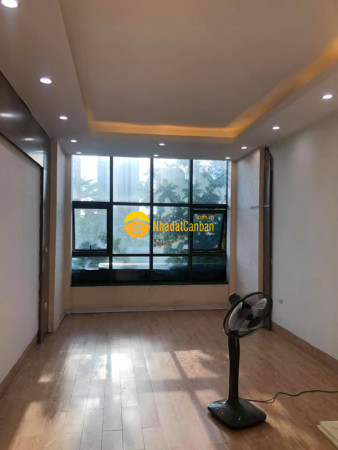 Bán gấp nhà trần vỹ 73m 6t mt4,5m chỉ 24 tỷ cầu giấy