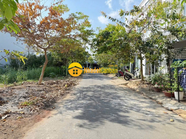 Cg. nền giá tốt kdc phú an giá bán 2 tỷ 2 còn thương lượng nhẹ