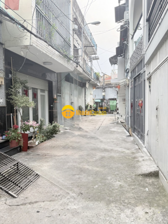 Hẻm ô tô khu phân lô nội bộ, phạm văn chí, f7, q6, 2 tầng, 34 m2, 4.2 tỷ.