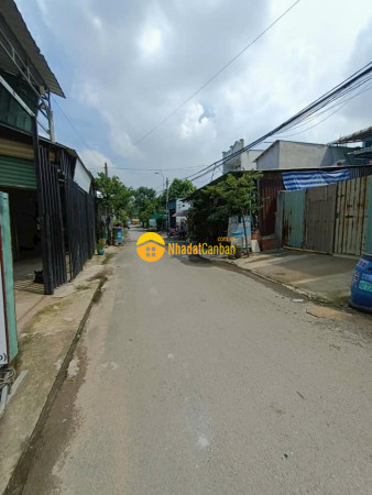 Bà chị cần bán 92m2 giá 1 tỷ 150 triệu gẫn chợ vĩnh lộc a